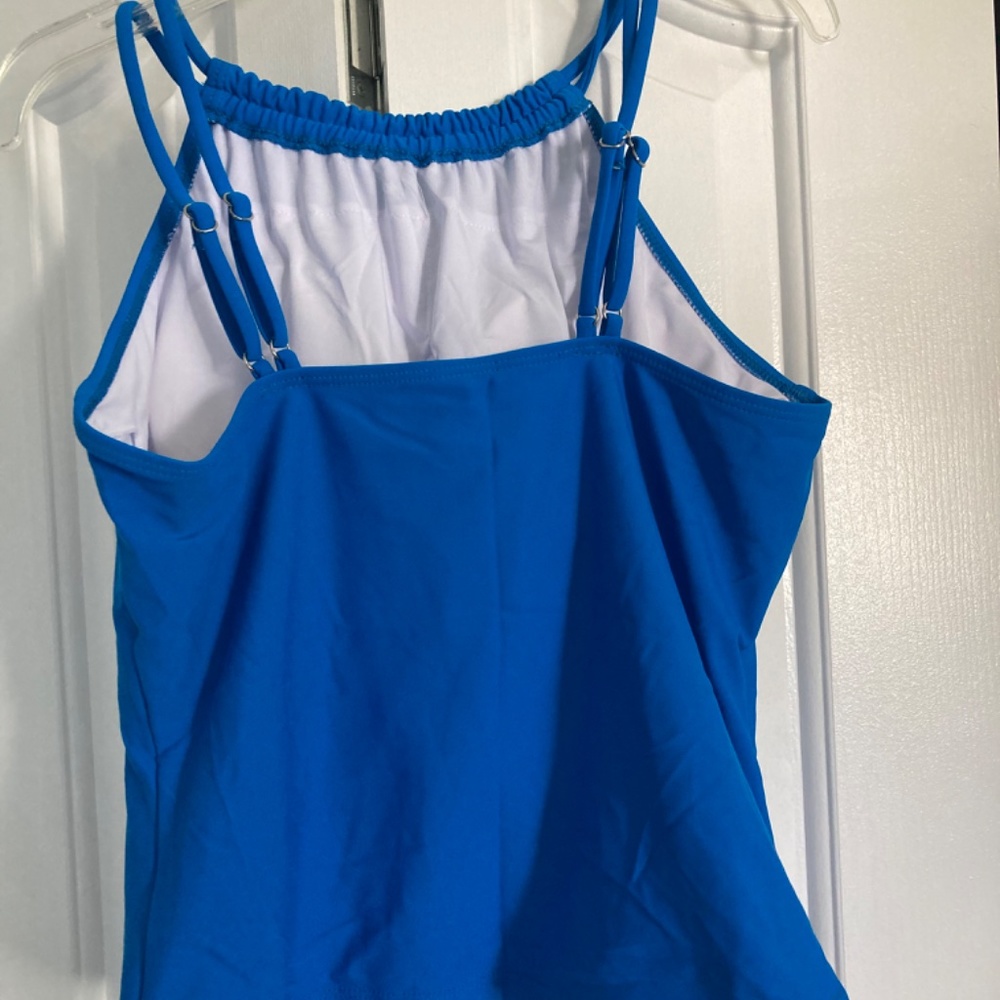 Swim suit - Picture 2 of 5
